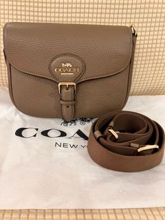(Category: ) located in . Submitted by chanellovers3835 (Listing ID 1414411376, Image 1). Description: .