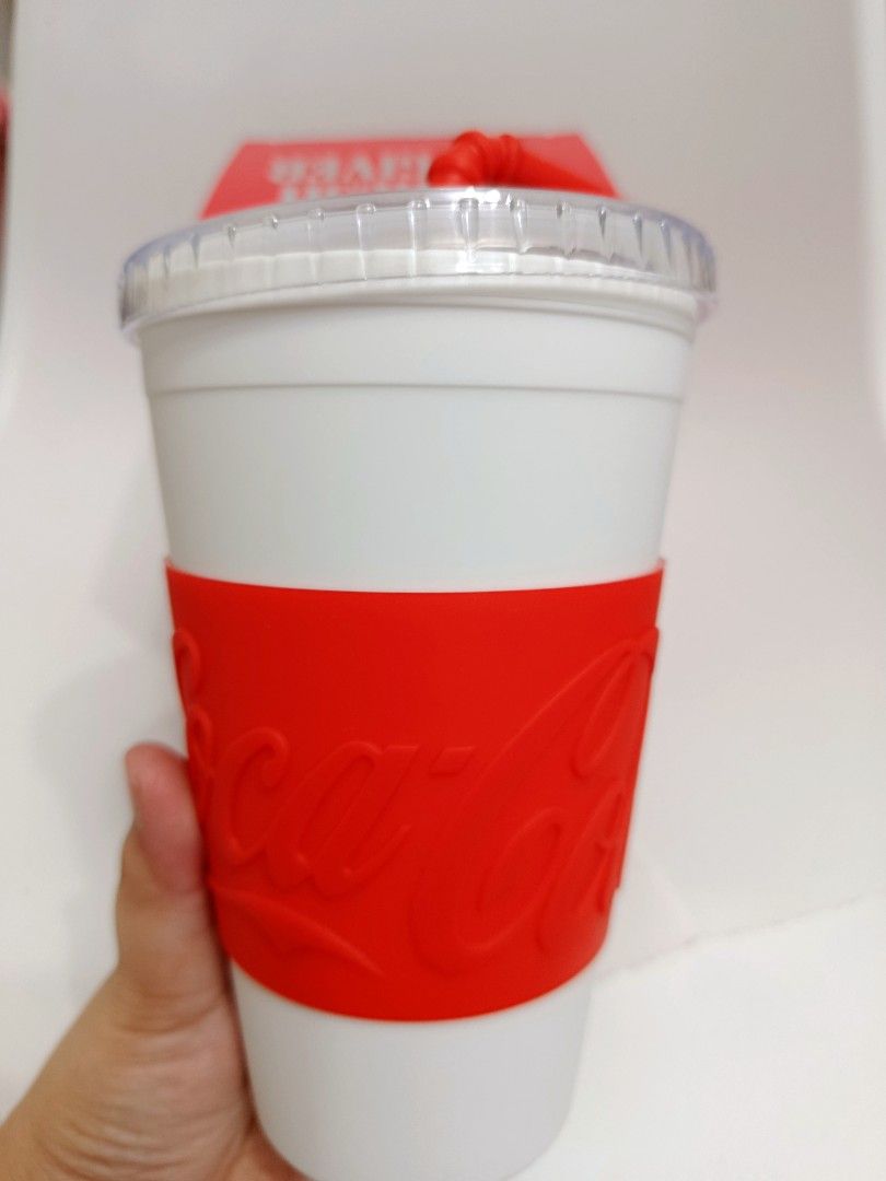 Coca Cola Emoji Cup Limited Edition + Coke Time Panalo Cup (Category: Water Bottles & Tumblers) located in Caloocan City. Submitted by SEATE_shop (Listing ID 1414304078, Image 2). Description: Coca Cola Emoji Cup Limited Edition 6 pcs. + Coke Time Panalo Cup 3 pcs. (No V Stickers) Brand New Binuksan lang para ma check at mapicturan Take All for: 1,500 Location: North Caloocan.