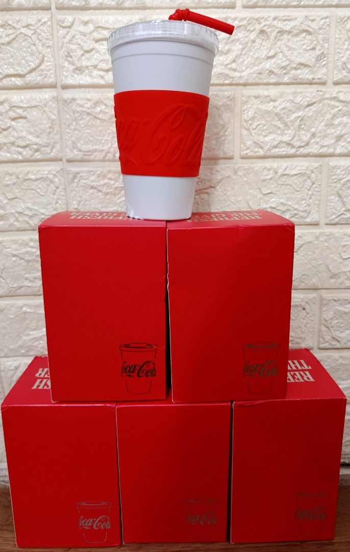 Coca Cola Emoji Cup Limited Edition + Coke Time Panalo Cup (Category: Water Bottles & Tumblers) located in Caloocan City. Submitted by SEATE_shop (Listing ID 1414304078, Image 1). Description: Coca Cola Emoji Cup Limited Edition 6 pcs. + Coke Time Panalo Cup 3 pcs. (No V Stickers) Brand New Binuksan lang para ma check at mapicturan Take All for: 1,500 Location: North Caloocan.