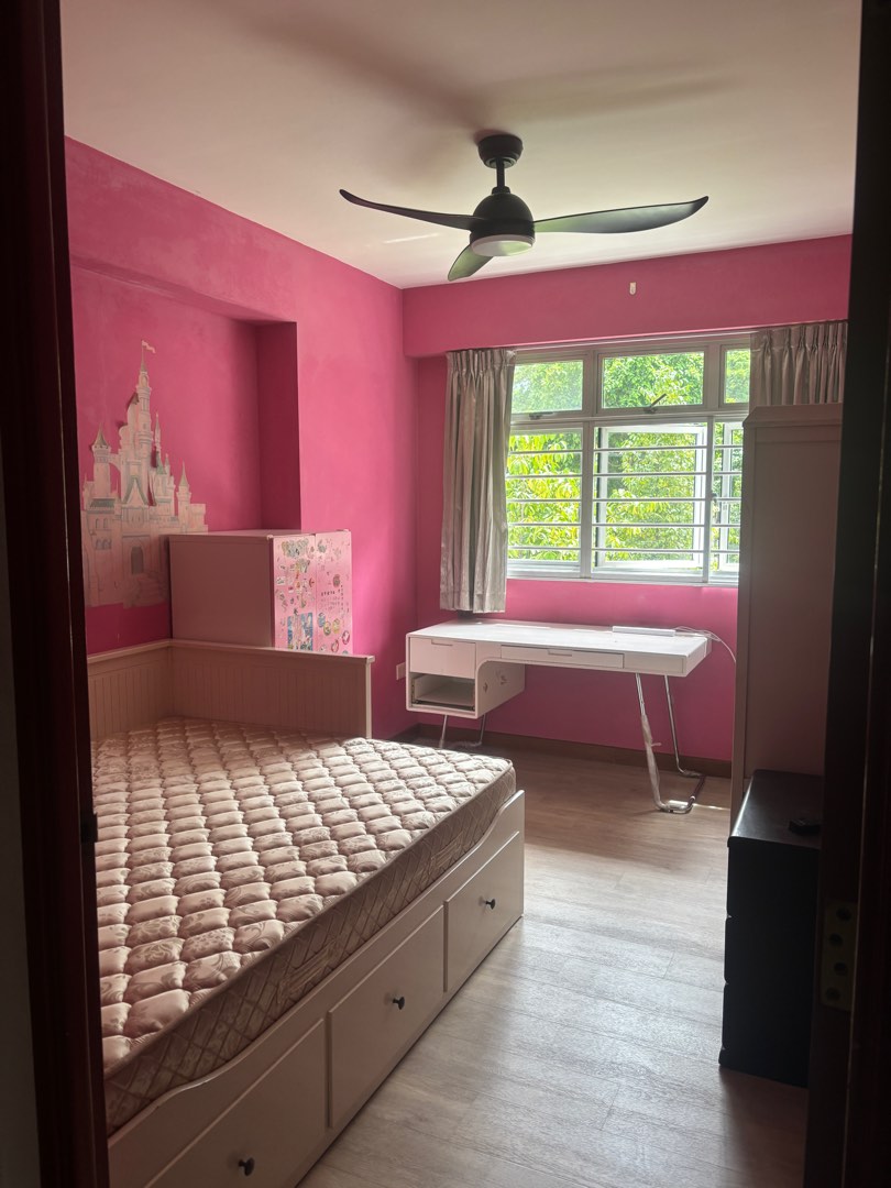 (Category: ) located in . Submitted by a_siri (Listing ID 1414362623, Image 1). Description: .