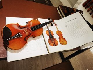 （分類：）位於 。 由 stringscomhk 提交（商品編號 1414438268，圖片 1）。簡介： 。