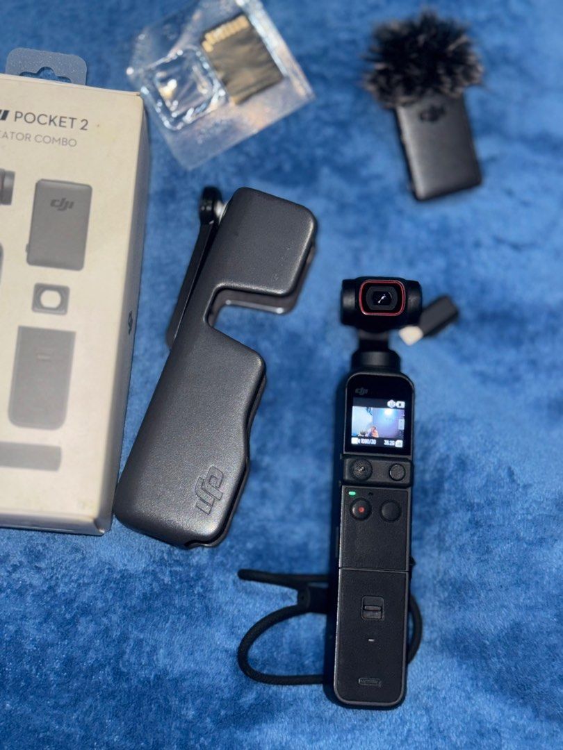 DJI Pocket 2 Creator Combo (Category: Cameras) located in Quezon City. Submitted by kikay_kit (Listing ID 1414383331, Image 2). Description: hindi na gagamit naka tambak lang .