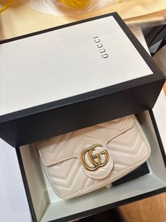 （分類：）位於 。 由 kayyyyyyb 提交（商品編號 1414378733，圖片 1）。簡介： 。