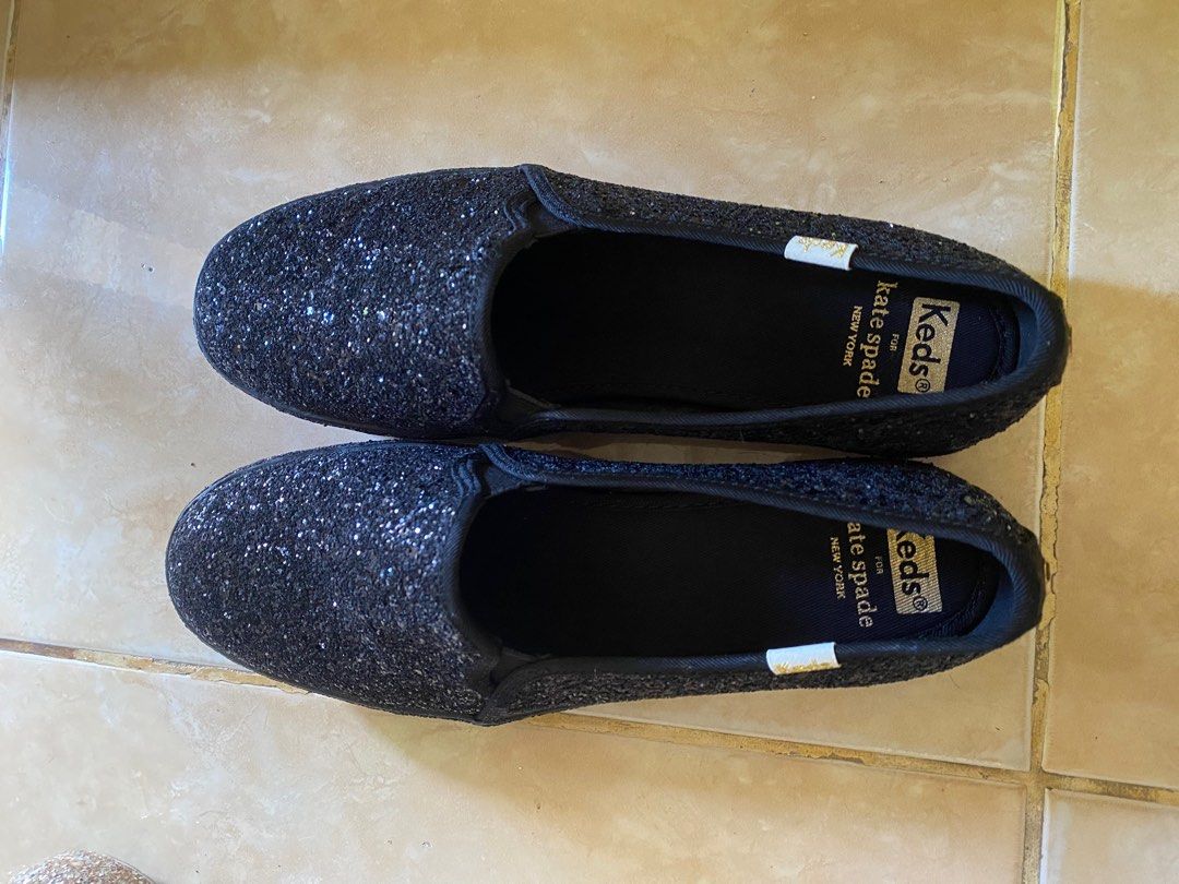 KEDS x Kate Spade Glitter Slip-On (Category: Sneakers) located in Manila. Submitted by declutterwithmarga (Listing ID 1414318686, Image 2). Description: without box.
