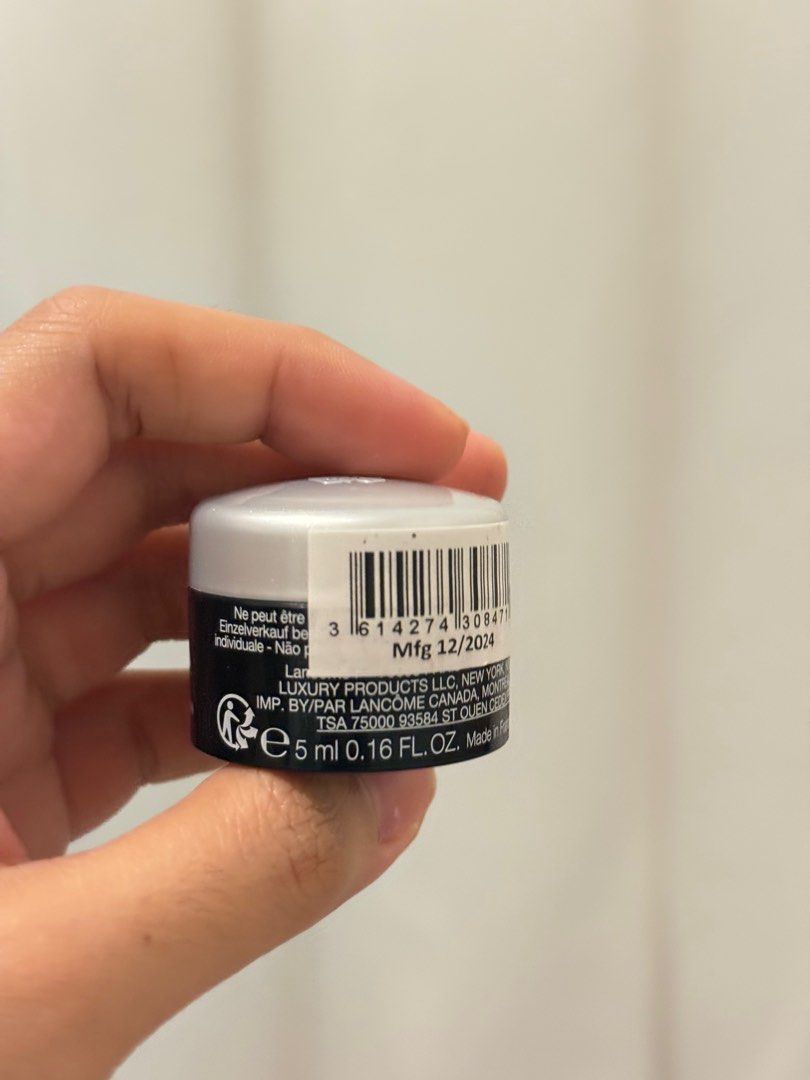 Lancome Genefique Ultimate Eye cream (Category: Face Care) located in Quezon City. Submitted by quirksandcurls (Listing ID 1414424414, Image 2). Description: .