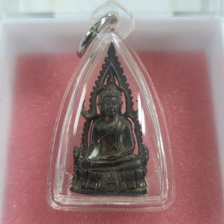 (Category: ) located in . Submitted by smallcollector99 (Listing ID 1414371018, Image 1). Description: .