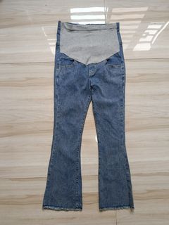 (Category: ) located in . Submitted by reloved_maternity (Listing ID 1414313263, Image 1). Description: .
