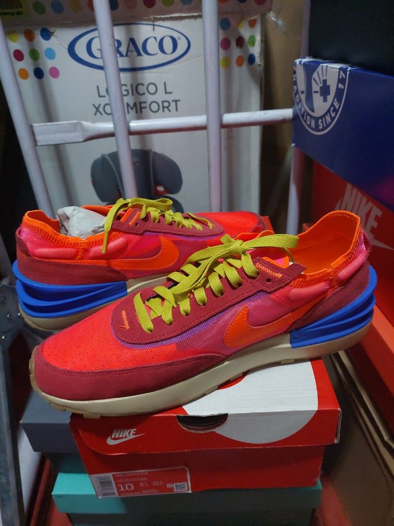 Nike Waffle One Hyper Pink Hyper Crimson (Category: Sneakers) located in Paranaque City. Submitted by erick_e (Listing ID 1414328694, Image 1). Description: 2 for 3000 can mix with other shoes first-3rd pic Nike Waffle One Cm 28 Men with box used with care 4th-6th pic Nike SB force 58 PRM L white for Men with box 98% New Cm 28 US 10 UK 9 7th-9th pic New Balance lifestyle mode de vie for Men with box Used twice with care just needs to wash/clean C
