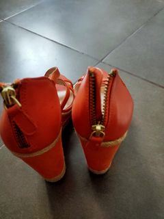 （分類：）位於 。 由 Rossyrie 提交（商品編號 1414264474，圖片 1）。簡介： 。