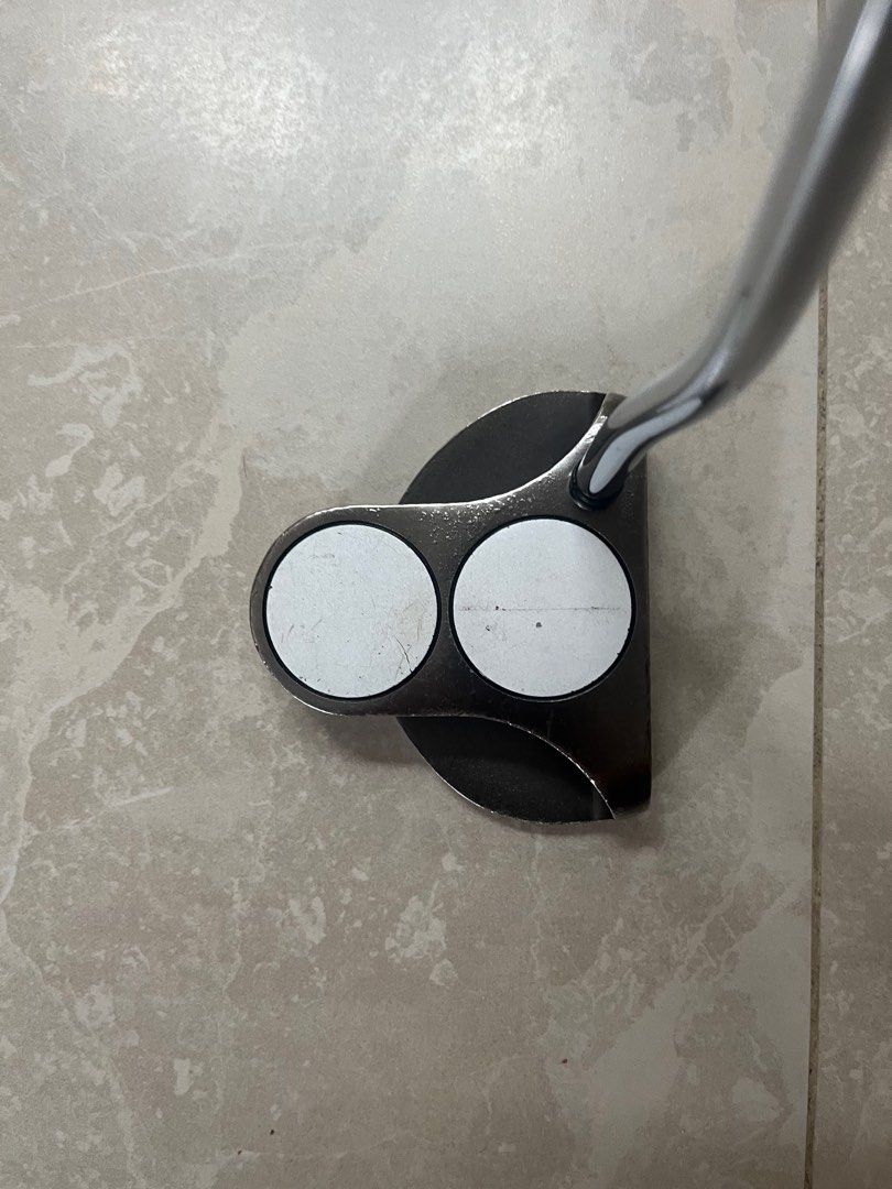 Odyssey White Ice 2-Ball Putter (Category: Golf) located in Paranaque City. Submitted by nuairmistzero (Listing ID 1414293622, Image 2). Description: - ODYSSEY White Ice 2-Ball Putter - Japan Pre-Owned - 34” - Comes with 350g, 360g, and 370g weights WHAT YOU SEE IS WHAT YOU GET.