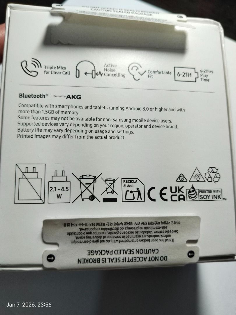 Samsung Galaxy Buds FE - Graphite (Category: Earphones) located in Quezon City. Submitted by bigbluecheese (Listing ID 1414266514, Image 3). Description: Samsung Galaxy Buds FE Model: SM-R400N Brand new (no receipt) Opened box only to test if unit is working. . Market Price: 5,490 Selling it for only: 4,500.00 . RFS: Decluttering MOP: GCash Payment first policy Buyer shoulders shipping fee.