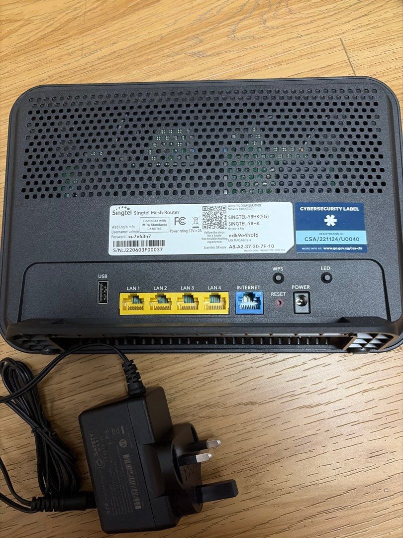 Singtel Digital Mesh Router, Computers & Tech, Parts & Accessories ...