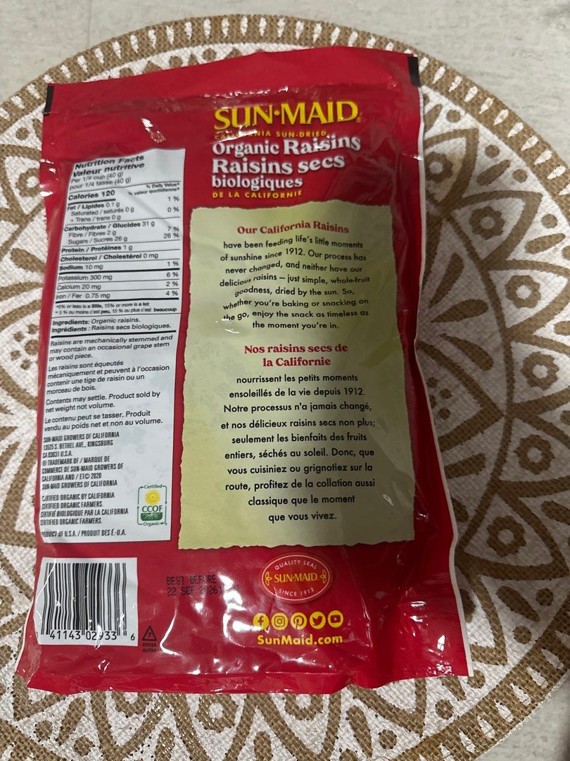 Sun-Maid Organic Raisins 907g (Category: Health Food, Drinks & Tonics) located in Makati City. Submitted by twodoxies (Listing ID 1414325969, Image 2). Description: - SunMaid Organic Raisins - 907g pack - Certified organic - California sun-dried - Best before: September 22, 2026 - Perfect for snacking - Great for recipes Bought in Canada. Extra Pack.