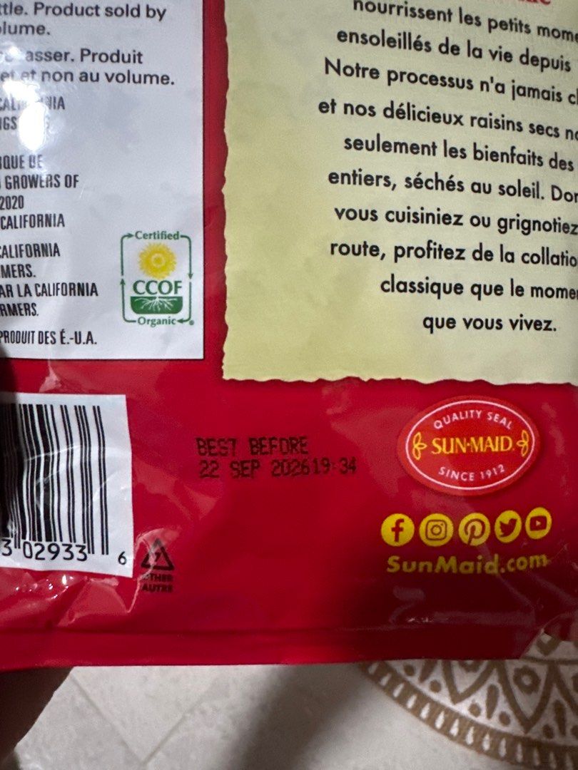 Sun-Maid Organic Raisins 907g (Category: Health Food, Drinks & Tonics) located in Makati City. Submitted by twodoxies (Listing ID 1414325969, Image 3). Description: - SunMaid Organic Raisins - 907g pack - Certified organic - California sun-dried - Best before: September 22, 2026 - Perfect for snacking - Great for recipes Bought in Canada. Extra Pack.