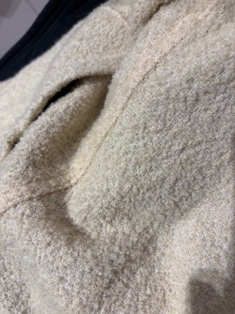 Visvim IRIS Jacket （分類：外套及戶外衣服）位於 Hong Kong。 由 visvim_sell 提交（商品編號 1414385388，圖片 2）。簡介： Size 1 Wool Double side wear Lightly used 95%new Can ask for more pics 。