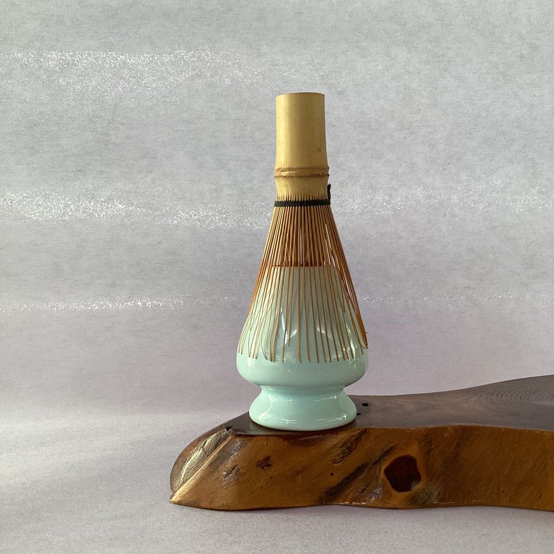 Whisk / Chasen Holder (Category: Coffee & Tea Tableware) located in Davao. Submitted by atbpshop192593 (Listing ID 1414436999, Image 2). Description: Php275 Ceramic Whisk / Chasen Stand H: 3 inches Please REVIEW PHOTOS First to pay .