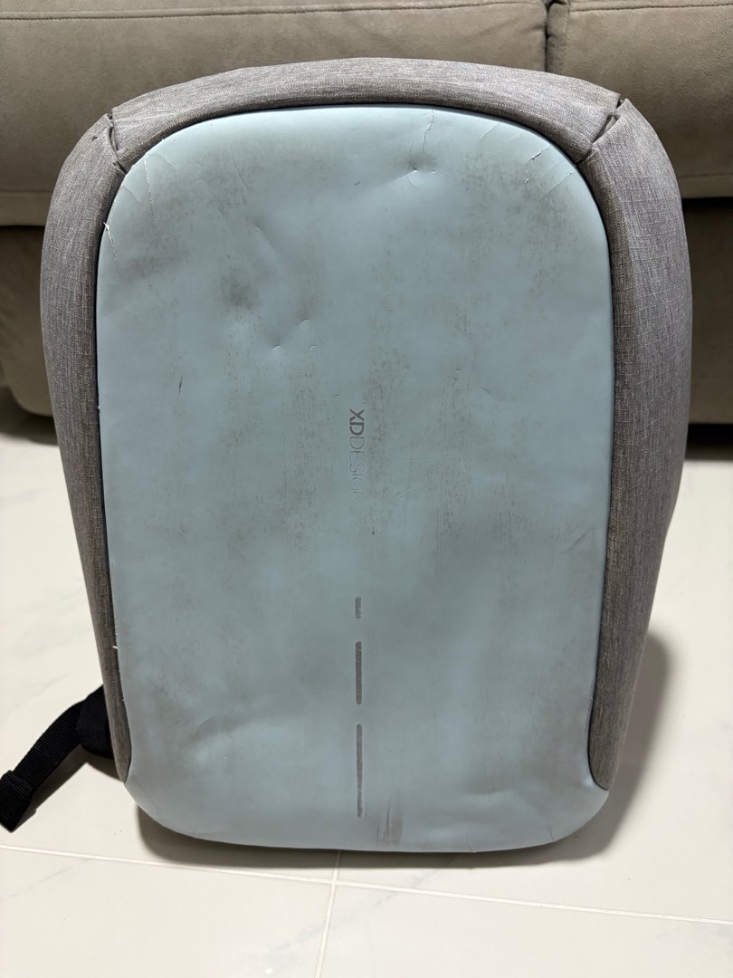 XD Design Bobby Compact Anti-Theft Backpack, Men's Fashion, Bags ...
