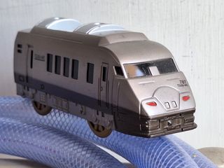 （分類：）位於 。 由 kowside96 提交（商品編號 1414607242，圖片 1）。簡介： 。