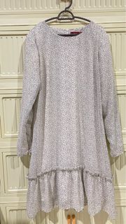(Category: ) located in . Submitted by pleasebuypreloved (Listing ID 1414584161, Image 1). Description: .
