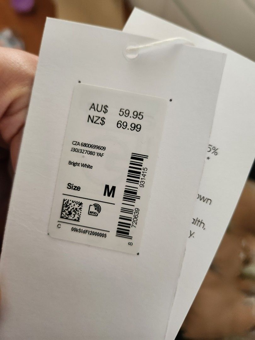 BNWT Calvin Klein White T-shirt (Category: Shirts) located in Makati City. Submitted by Provari128 (Listing ID 1414471917, Image 3). Description: - Brand new with tag Calvin Klein Jeans white t-shirt - Size: Medium - Short sleeves - Size runs big, can fit up to Large - Perfect for gifting.