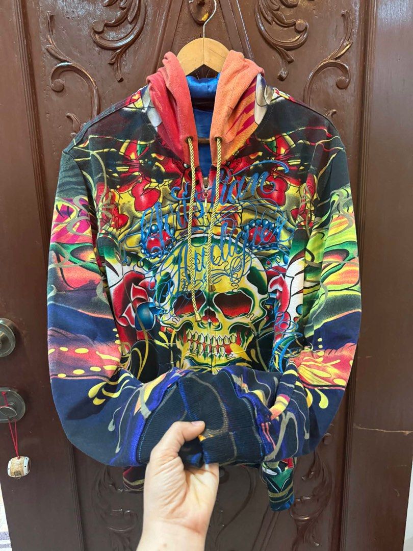 Christian Audigier (Category: Activewear) located in Manila. Submitted by weart (Listing ID 1414615806, Image 1). Description: Christian Audigier Php 7,000 Size: Large Width: 21 Length: 29 📩Dm me if you got questions📩 What u see is what u get Samplaoc, Manila Pick up Orange house.