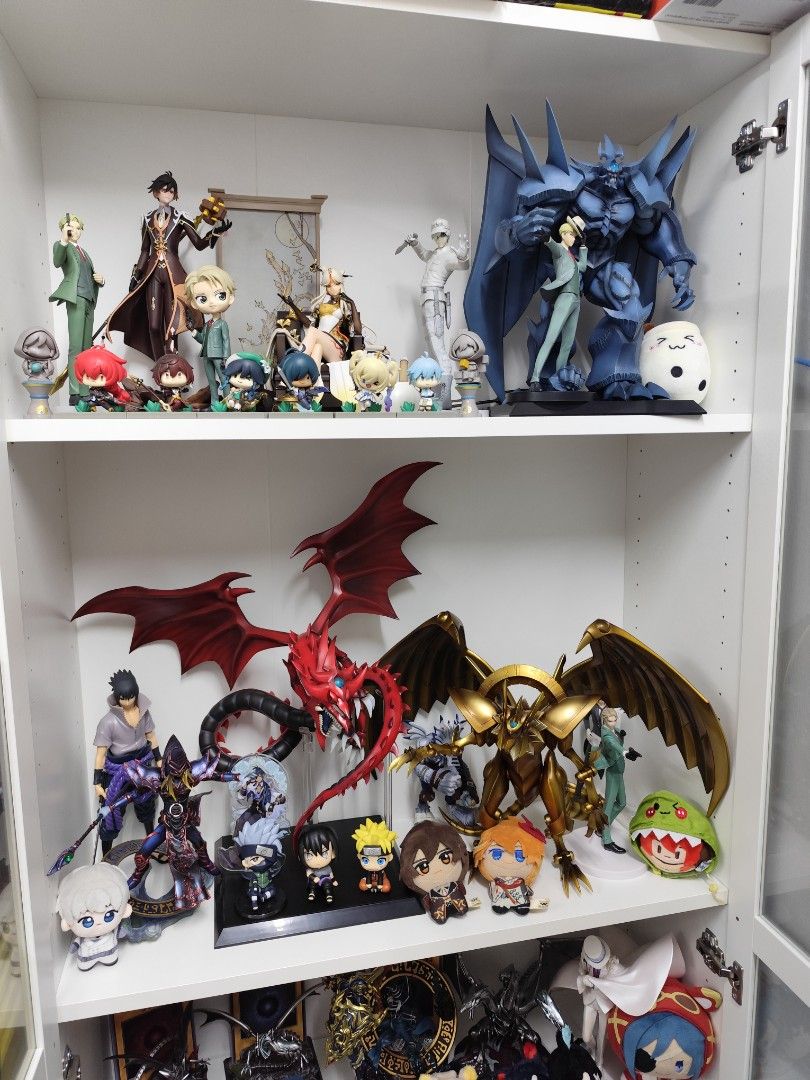 FIGURES AND GUNDAM (Category: Gundam Model Kits) located in Singapore. Submitted by dannyyap411 (Listing ID 1414564793, Image 1). Description: Figures still have their box Gundams are assembled Offer me which one you are interested with collection at Punggol.