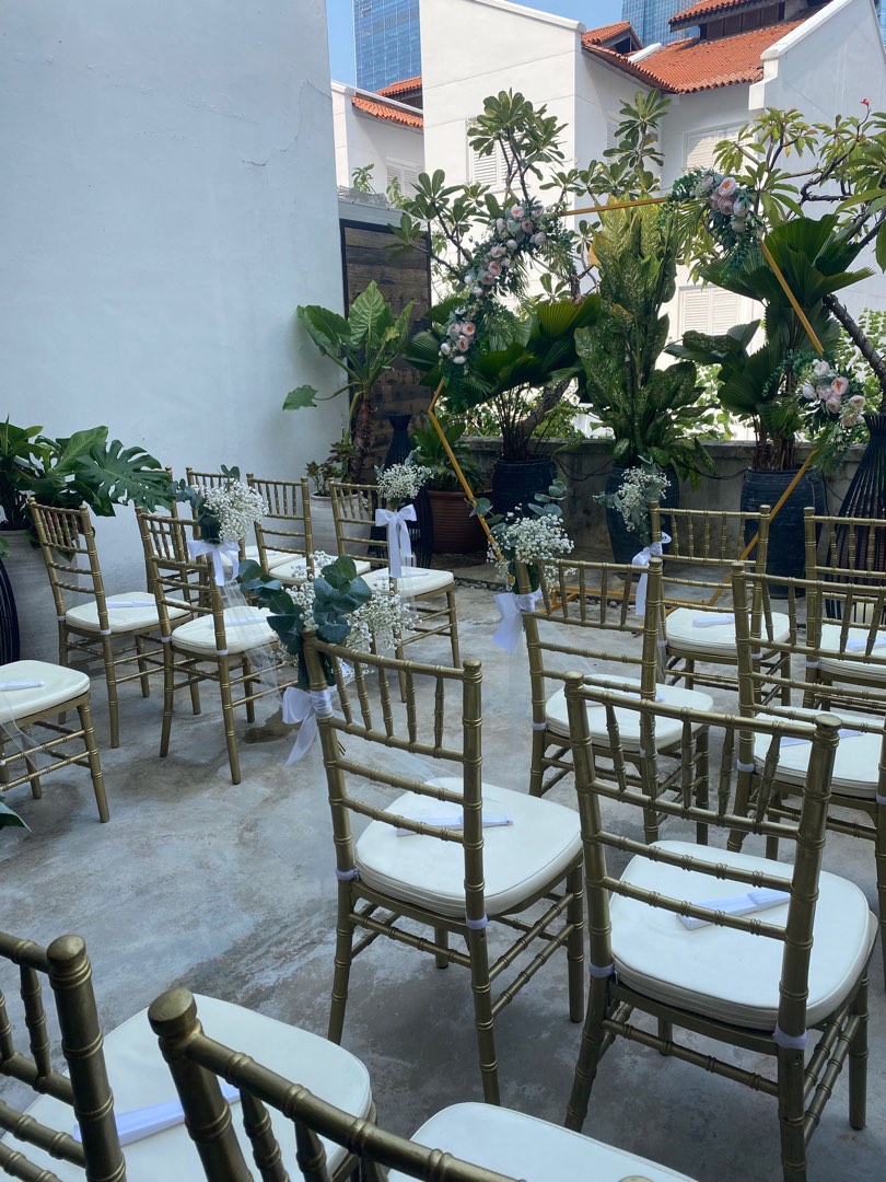 (Category: ) located in . Submitted by floral_beginnings (Listing ID 280653973, Image 1). Description: .