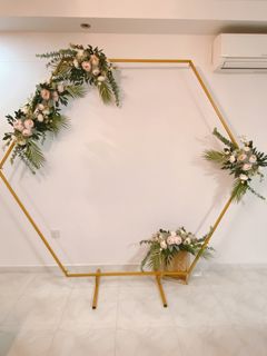 (Category: ) located in . Submitted by floral_beginnings (Listing ID 280653973, Image 1). Description: .
