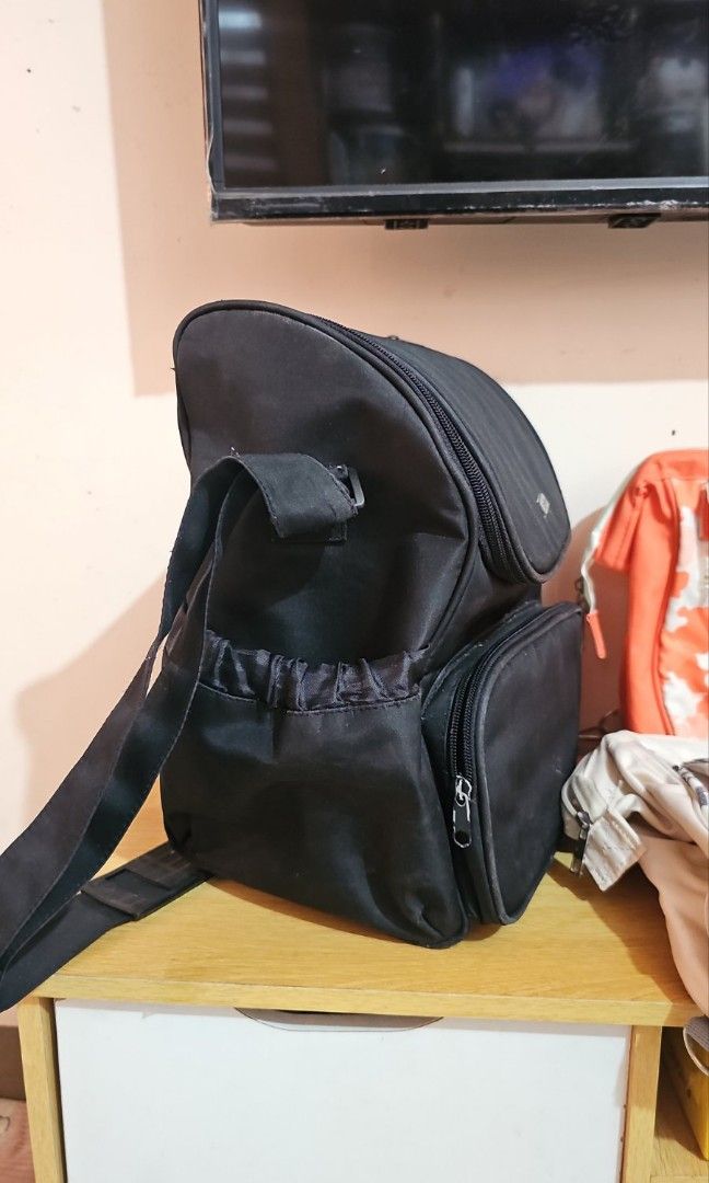 For FREE 3pcs Diaper /Pump Bag (Category: Diaper Bags & Wetbags) located in Bulacan. Submitted by Maidc (Listing ID 1414501146, Image 3). Description: Need deep wash kasi pagkabili ..ginamit sya then d n nalabhan nastock nlng hehe decluttering malala kami d na nagagamit ..another FREEBIE ko n din to s bibili ng YOYO babyzen.