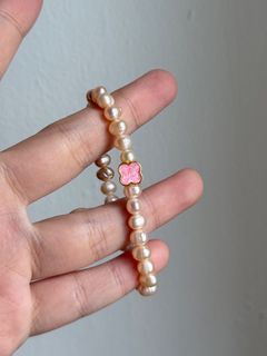 (Category: ) located in . Submitted by FHKStore. (Listing ID 1414464513, Image 1). Description: .