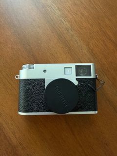 (Category: ) located in . Submitted by stealfinds_mnl (Listing ID 1414512400, Image 1). Description: .