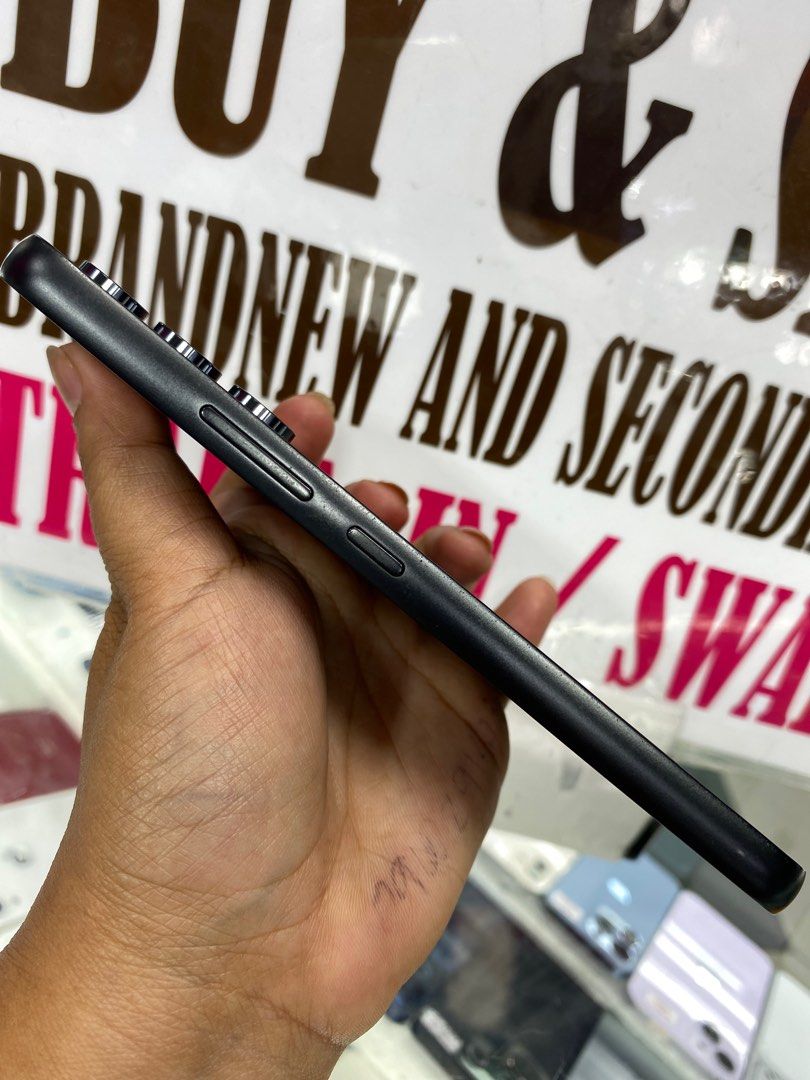 Galaxy A54 5g (Category: Samsung) located in San Juan City. Submitted by amyjoysementilla.10 (Listing ID 1414504230, Image 2). Description: Samsung A54 5g Secondhand original 8gb Ram 256gb Storage With charger and case No hidden issue No history of repair Check all you want We Accept cod w/in Metro Manila Only. We accept via Lalamove Payment First Policy upon pick-up. We Ship Nationwide via LBC process.or You can visit to my Physical store locate