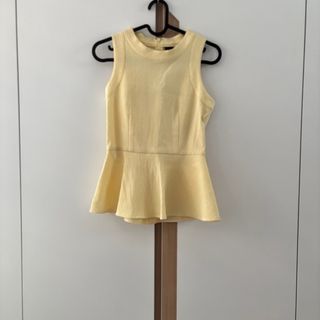 (Category: ) located in . Submitted by thedressingcloth (Listing ID 1414522594, Image 1). Description: .