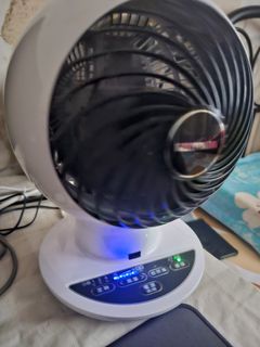 （分類：）位於 。 由 pl0995390 提交（商品編號 1414569827，圖片 1）。簡介： 。