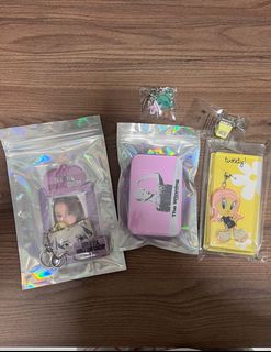 (Category: ) located in . Submitted by ga_eun (Listing ID 1414546375, Image 1). Description: .
