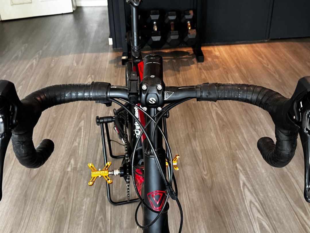 Java Cl (Category: Bicycles) located in Singapore. Submitted by cuppacoffee (Listing ID 1414557415, Image 10). Description: Spend over $2k Weight arnd 8kg See pics to see parts. ***Rear brake need to recable.** .