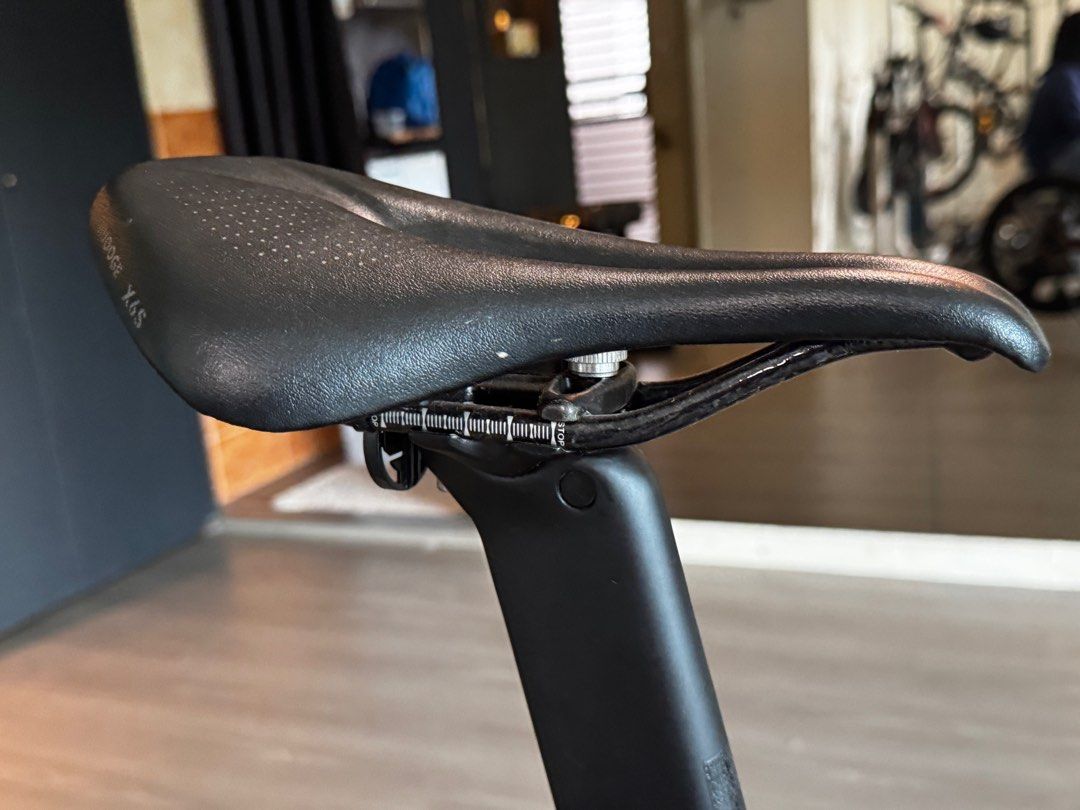 Java Cl (Category: Bicycles) located in Singapore. Submitted by cuppacoffee (Listing ID 1414557415, Image 8). Description: Spend over $2k Weight arnd 8kg See pics to see parts. ***Rear brake need to recable.** .