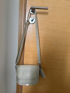 (Category: ) located in . Submitted by ns003 (Listing ID 1414454848, Image 1). Description: .