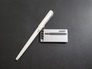 （分類：）位於 。 由 cookies.12e 提交（商品編號 1414611360，圖片 1）。簡介： 。