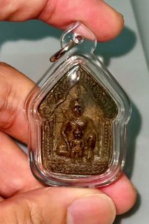 (Category: ) located in . Submitted by wilsonlee.amulet (Listing ID 1380692287, Image 1). Description: .