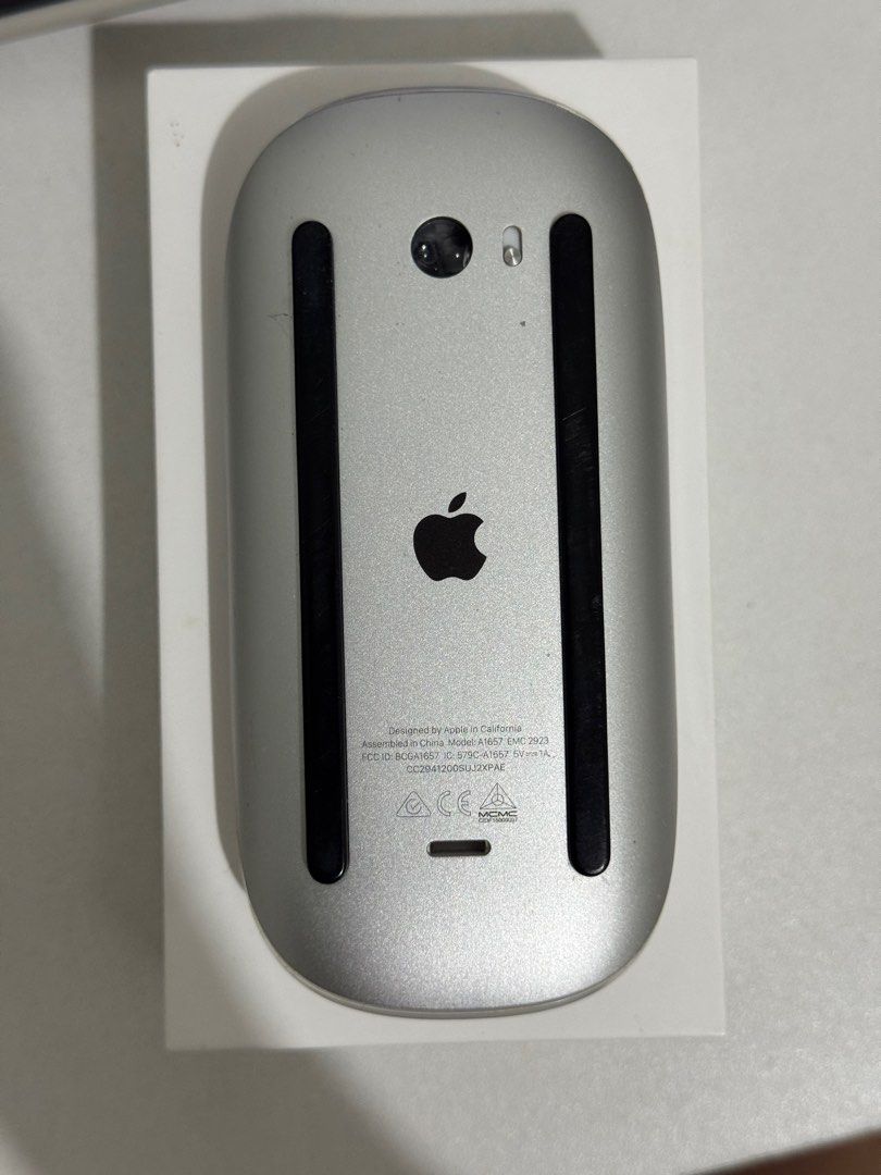 Magic Mouse 2 (Category: Mouse & Mousepads) located in Manila. Submitted by xiunilo888 (Listing ID 1414610147, Image 2). Description: Apple Magic Mouse 2, Slightly negotiable.