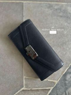 (Category: ) located in . Submitted by preloved_archived (Listing ID 1413379384, Image 1). Description: .