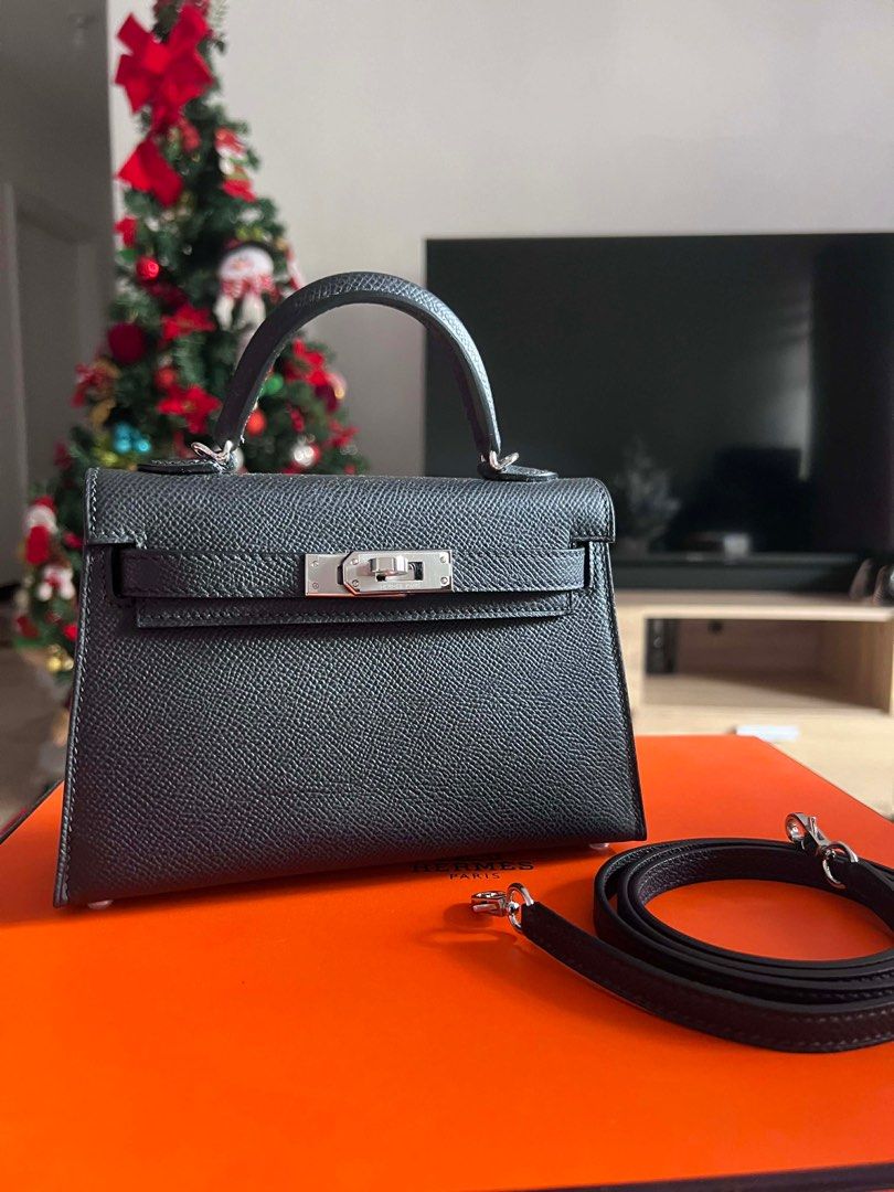 Mini Kelly black (Category: Luxury Bags & Wallets) located in Manila. Submitted by luxurytreasure.ph (Listing ID 1414616945, Image 1). Description: .