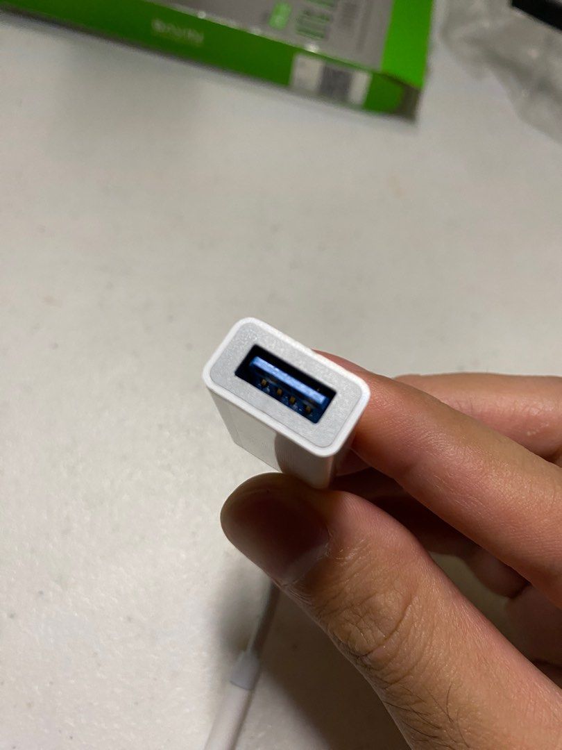 Bavin OTG Adapter (Lightning to USB 3.0) (Category: Cables & Adaptors) located in Las Pinas. Submitted by rdn052500 (Listing ID 1414538392, Image 3). Description: RFS: Wrong item to connect to my phone I bought this for P231 online (including shipping and other fees). .