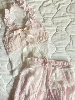 (Category: ) located in . Submitted by dumpcloset (Listing ID 1414440891, Image 1). Description: .