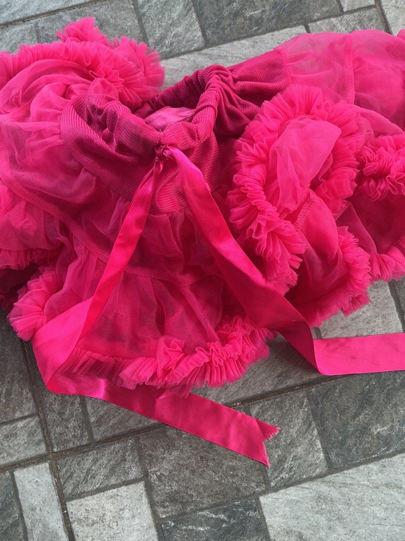 Pink Tulle Ballet Skirt (Category: Babies & Kids Fashion) located in Calapan. Submitted by kyowtown (Listing ID 1414561304, Image 3). Description: LAST PRICE POSTED‼️ 💫 used once, good as new 💫 no when worn pic + actual photos are posted 💫 bought it fr hongkong 💫 rfs: decluttering 💫 payment: gcash.