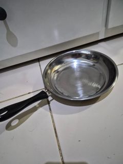 (Category: ) located in . Submitted by akbllng (Listing ID 1414606392, Image 1). Description: .
