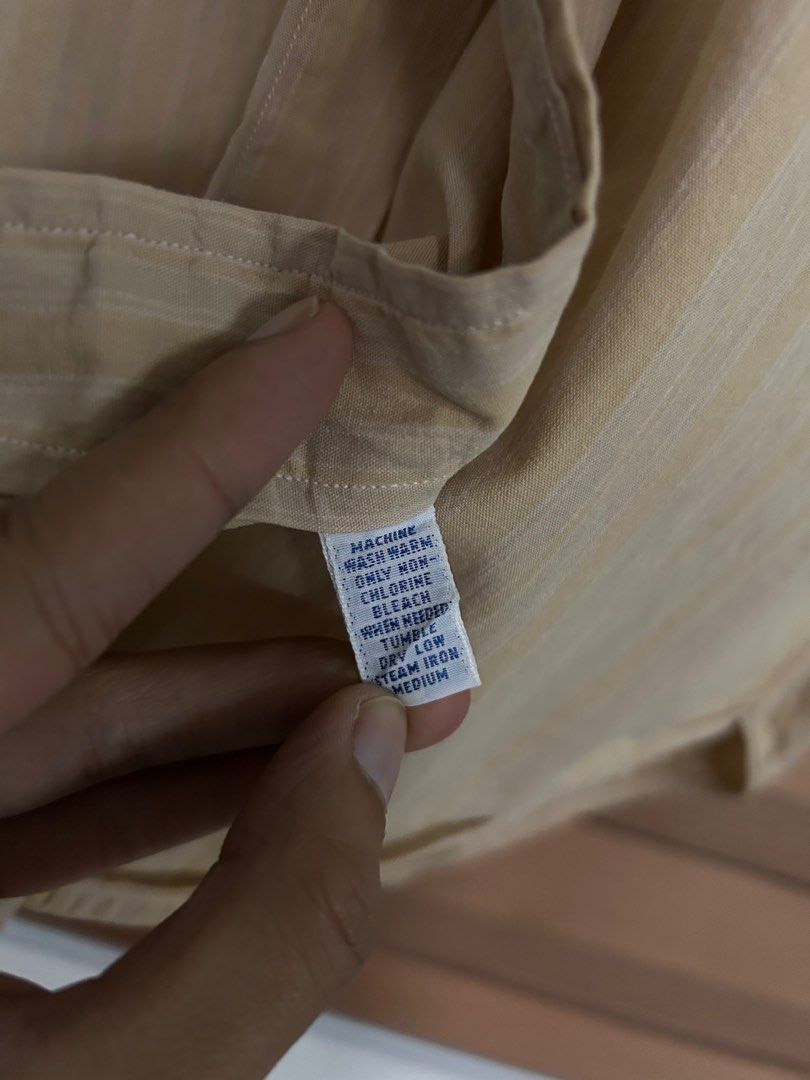 Ralph Lauren Chinese Collar Longsleeves (Category: Formal Shirts) located in Manila. Submitted by foundarchive.ph (Listing ID 1414590987, Image 2). Description: Polo Ralph Lauren Mandarin Chinese Collar Size L on tag(28.5L x 26W) Pristine Condition ₱1200 only Manila area can ship nationwide.