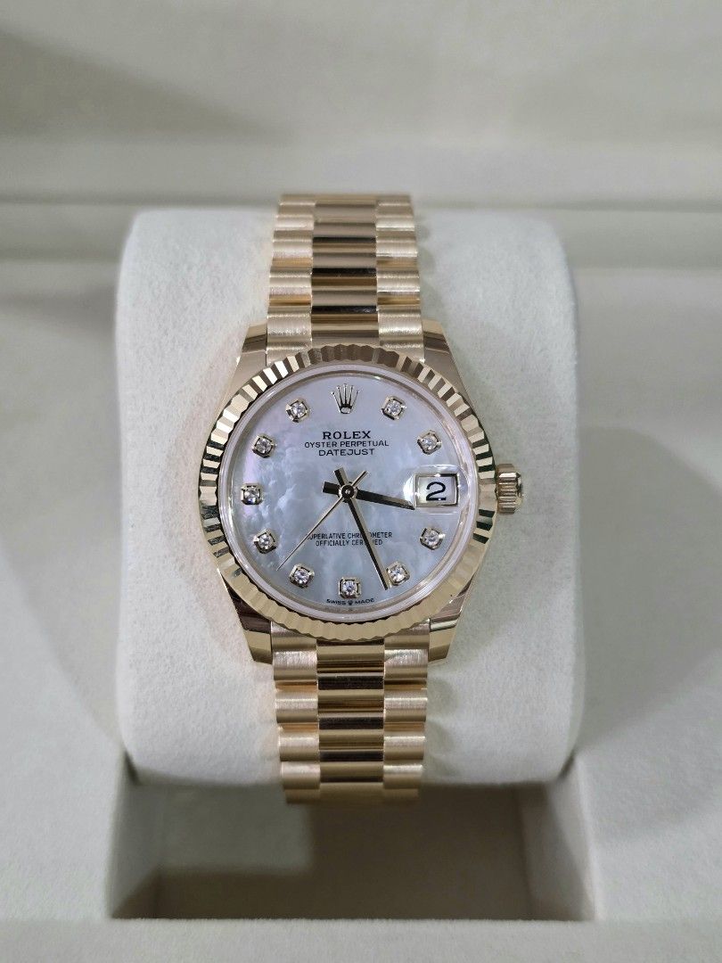 Rolex Datejust 31 MOP Full YG (Category: Luxury Watches) located in Mandaluyong City. Submitted by shobeywatch (Listing ID 1414604448, Image 1). Description: Rolex Datejust 31 MOP Full YG Ref. 278278 Bnew 2025 ig shobeywatch.
