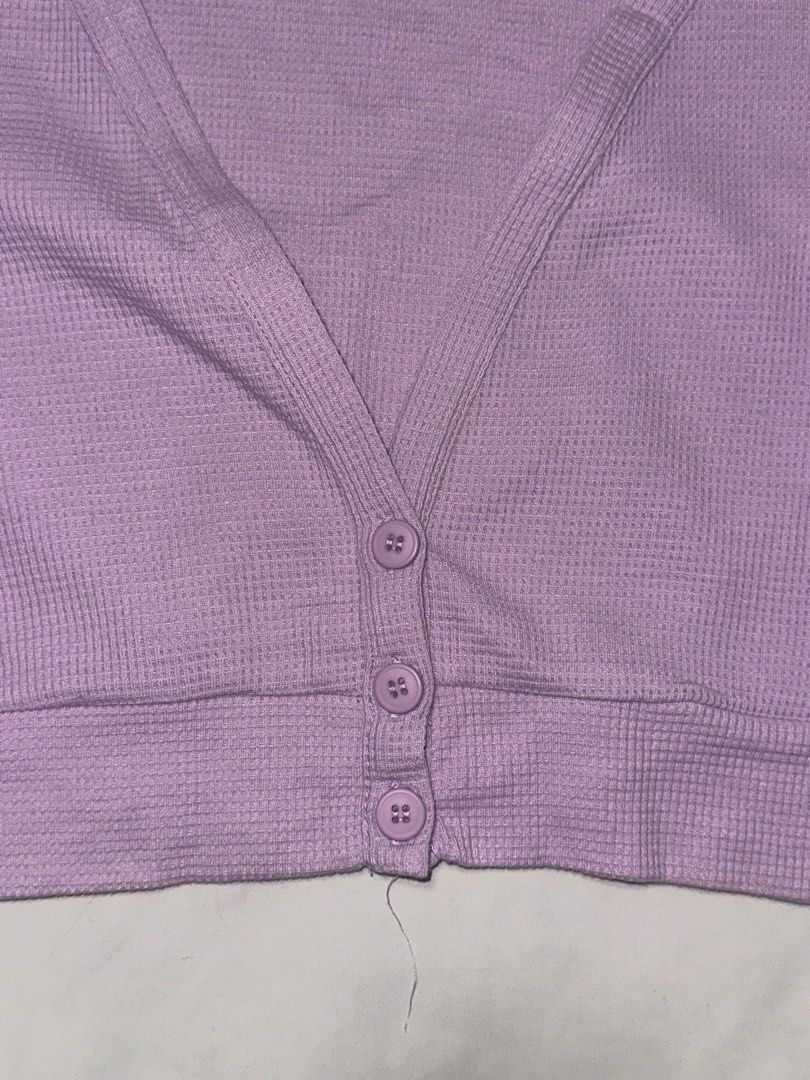 Shein Cropped Cardigan Top - Size L (Category: Others Tops) located in Cavite. Submitted by iga_preloved (Listing ID 1414574906, Image 2). Description: Never been used.